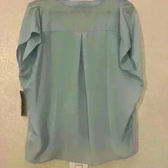 Lulus button blouse top - Picture 6 of 6